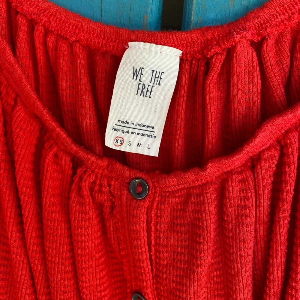 FREE PEOPLE Red Flow Top - Picture 2 of 2